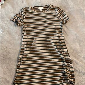 T-shirt dress